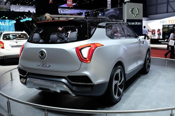 ssangyong-xlv-geneva-motor-show-images-4