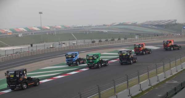 tata-prima-t1-truck-racing-images-2