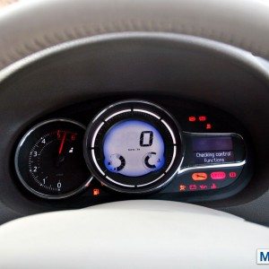 Renault Fluence facelift instrument cluster