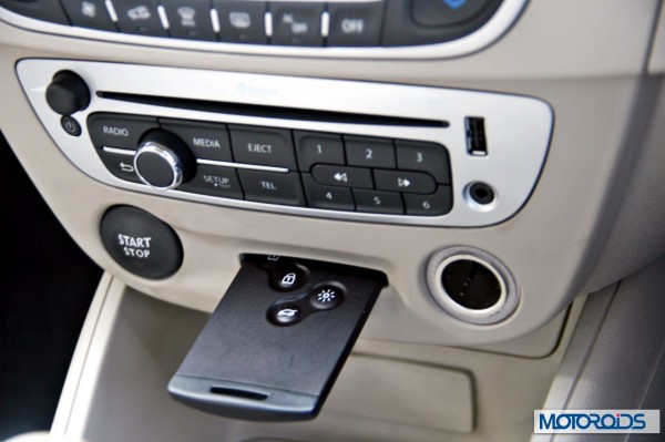 2014 Renault Fluence facelift interior (36)