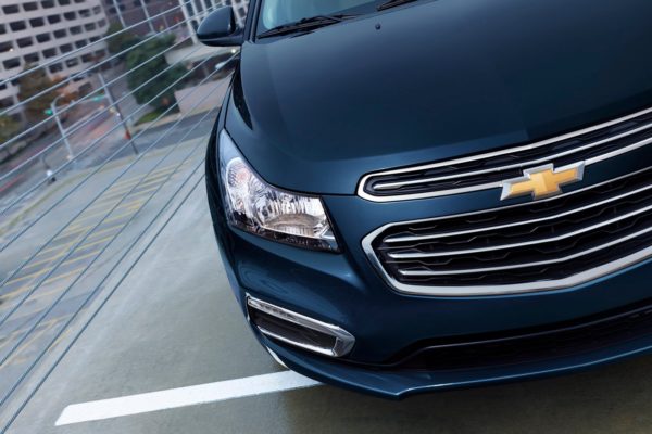 2015-Chevrolet-Cruze-Facelift-images-2