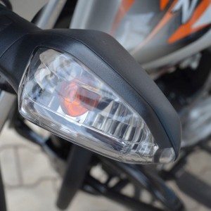 Bajaj Discover  M review