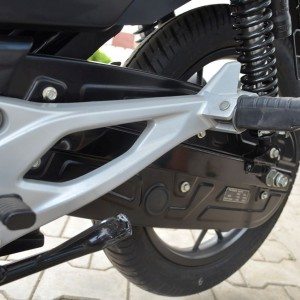 Bajaj Discover  M review