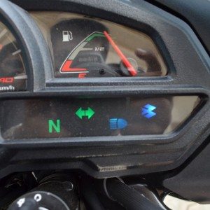 Bajaj Discover  M review
