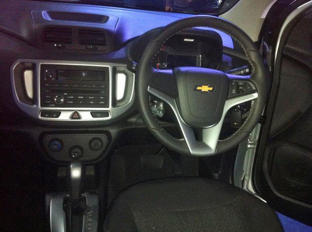 Chevrolet-Spin-Activ-Indonesia-3