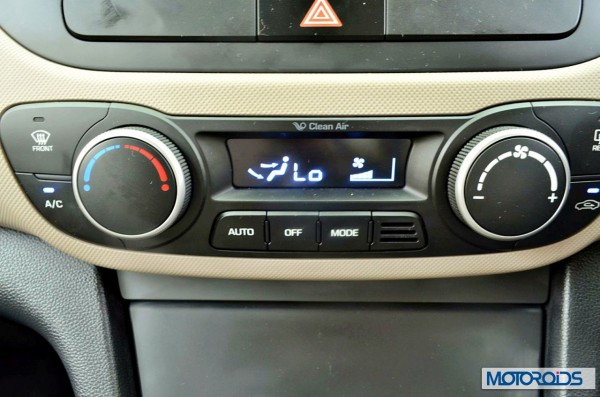 Hyundai Xcent interior (12)