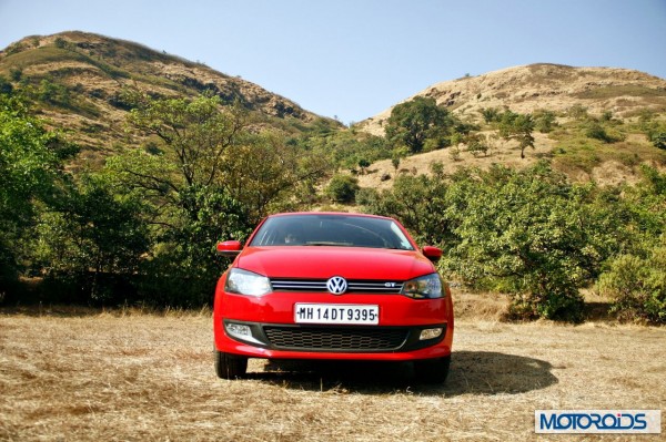 Volkswagen Polo 1.2 TSI exterior red (12)