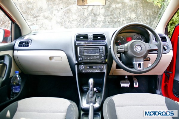 Volkswagen Polo 1.2 TSI interior (2)