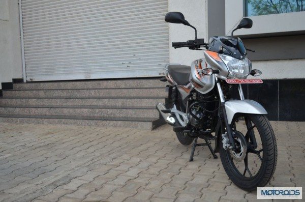 bajaj discover 125m review