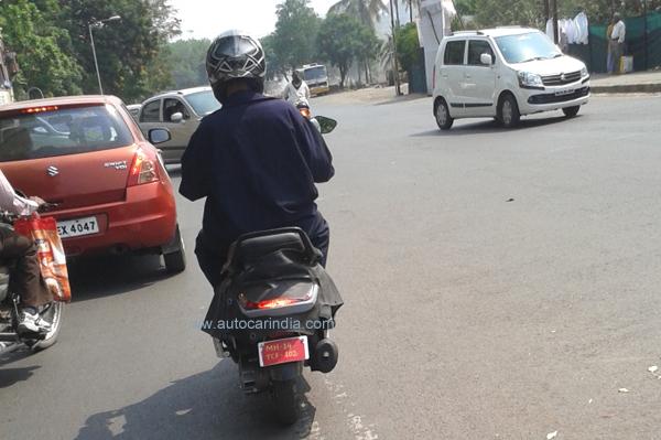 mahindra-110cc-automatic-scooter-images-1