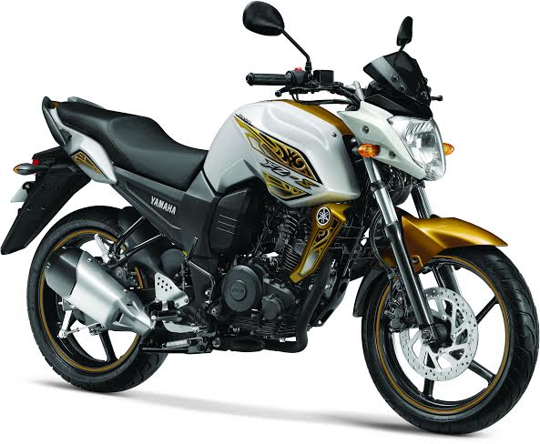 new yamaha fzs colour