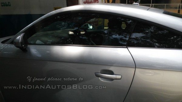 2015-Audi-TT-spotted-in-India-May-2014-side