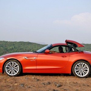 BMW Z convertible roof