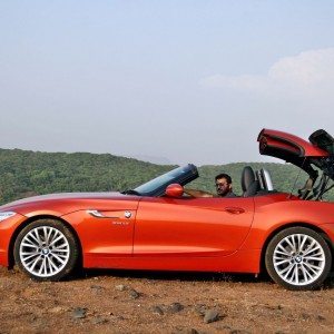 BMW Z convertible roof