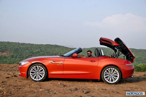 BMW Z4 convertible roof (5)