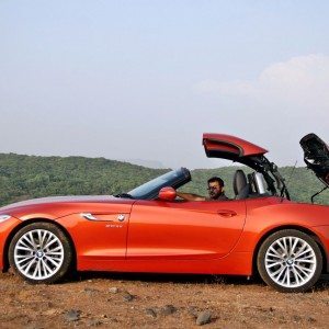 BMW Z convertible roof