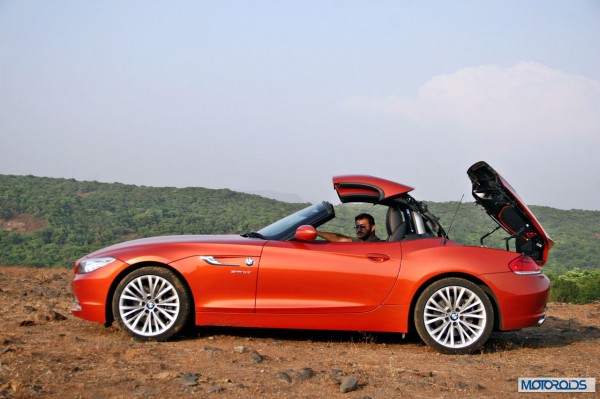 BMW Z4 convertible roof (7)