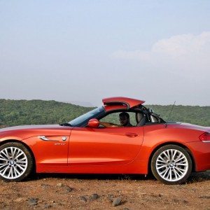 BMW Z convertible roof