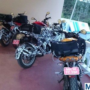 Bajaj Pulsar SS  images