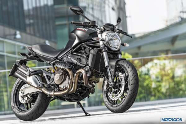 Ducati Monster 821 (2)