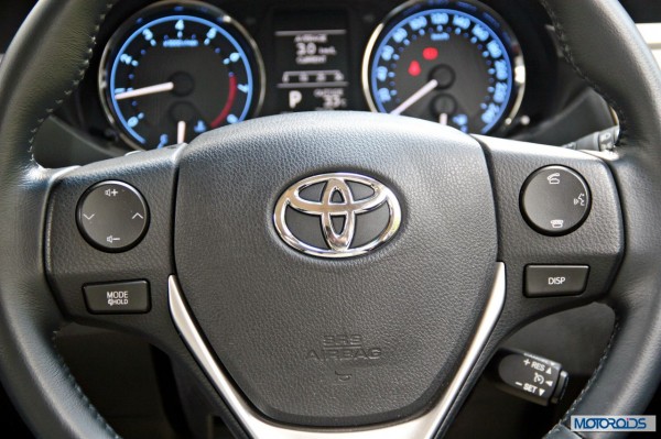 New 2014 Toyota Corolla Steering wheel (3)