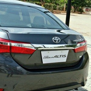 New  toyota Corolla Altis India