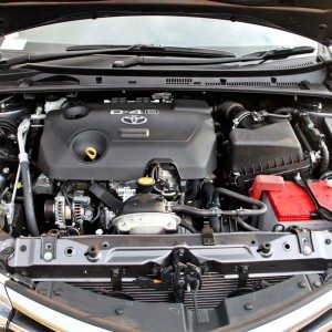 New Corolla Altis engine