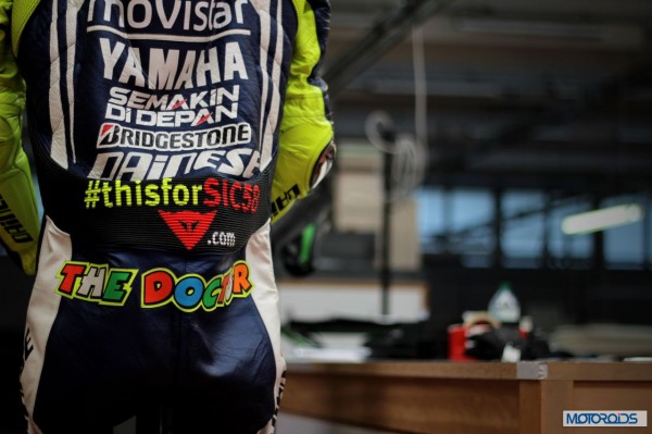 Rossi dainese jacket Simoncelli Mugello (2)