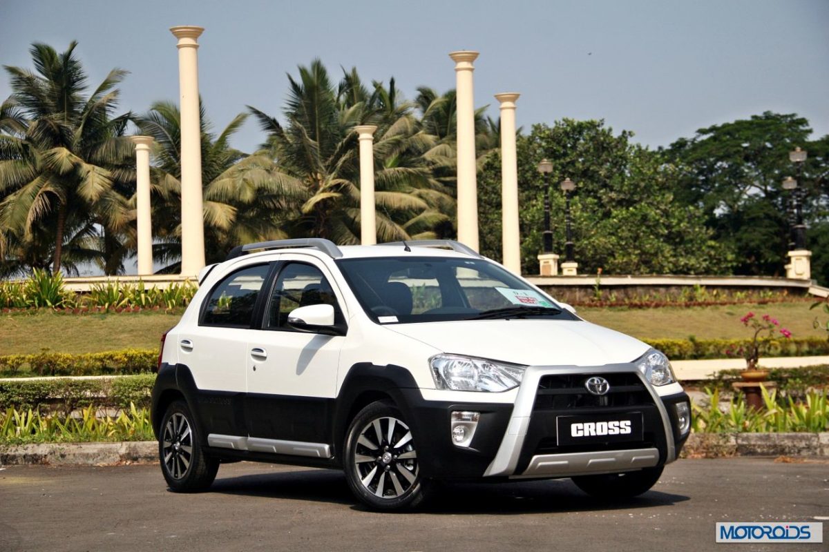 Toyota Etios Cross exterior