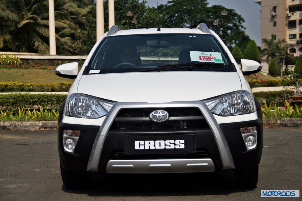 Toyota Etios Cross  exterior (18)