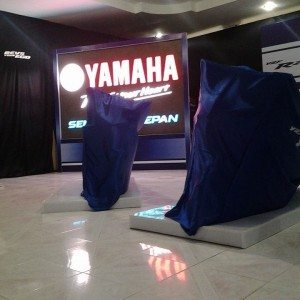 Yamaha R official production images