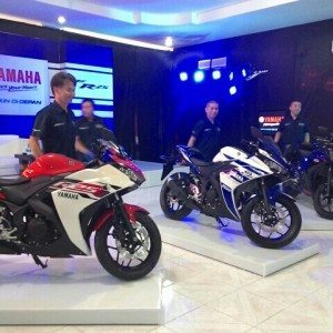 Yamaha R official production images