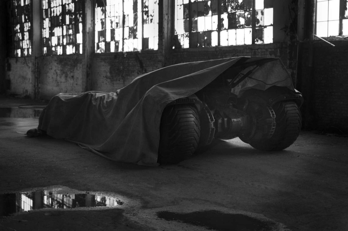 batman v superman batmobile