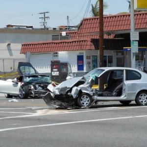 ferrari  italia hyundai accent crash images