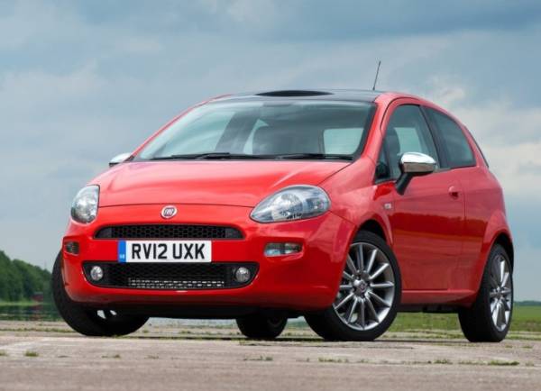 fiat punto facelift images