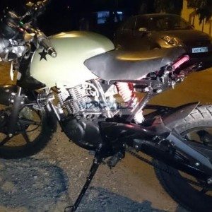 modified bajaj pulsar  scrambler images