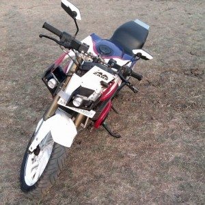 modified bajaj pulsar  zars