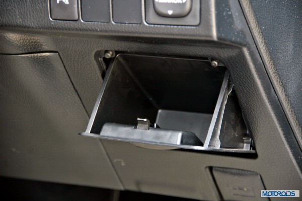 new 2014 toyota Corolla interior (37)