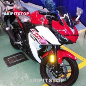 yamaha r production model images