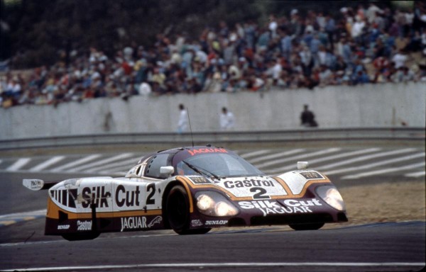 1988-Le-Mans-XJR-9-Winner-in-action-image-1