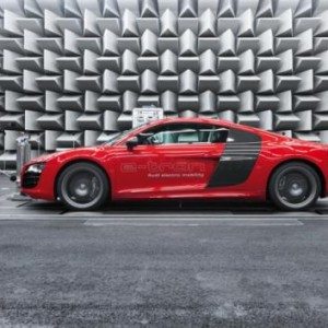 Audi R e tron electric car image