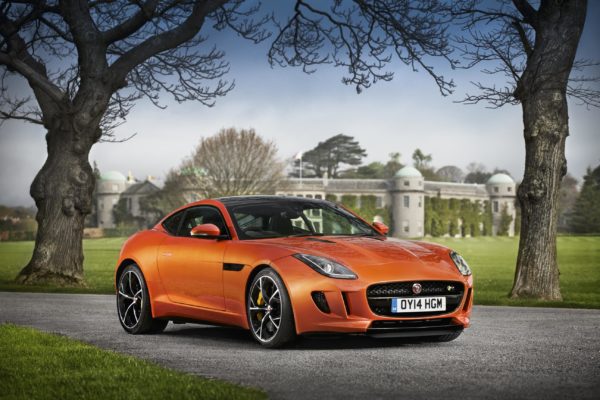 Jaguar_F-Type_Coupé_R-image-2