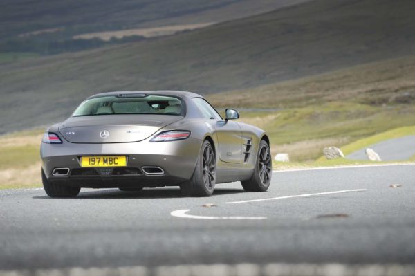 MB_SLS_AMG_GT_048-image-2