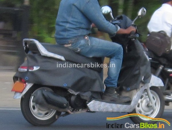 Mahindra-G301-Scooter-images-spy-1