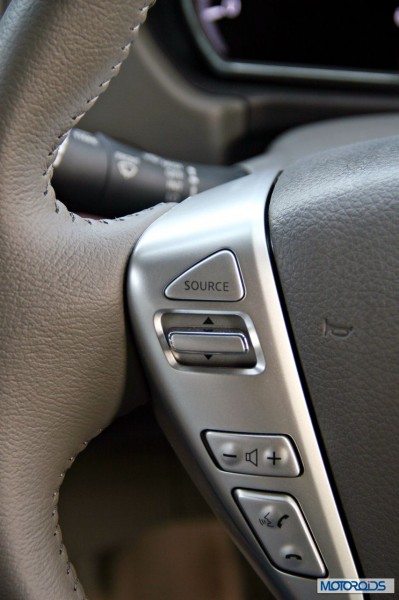 New 2014 Nissan Sunny Facelift  interior  (24)