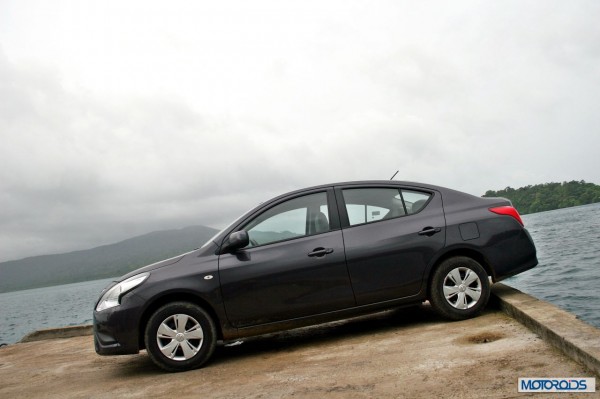 New 2014 Nissan Sunny exterior (38)