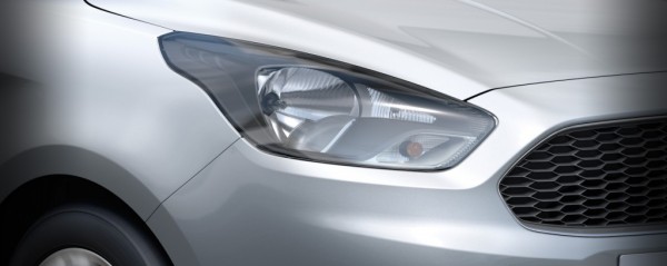 New-Ford-Ka-production-version-press-shot-headlight-1024x409