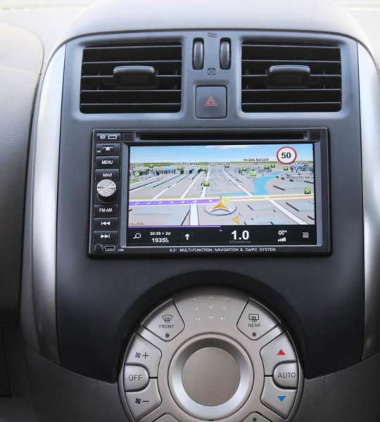 Renault-Scala-Travelogue-Edition-Navigation-System