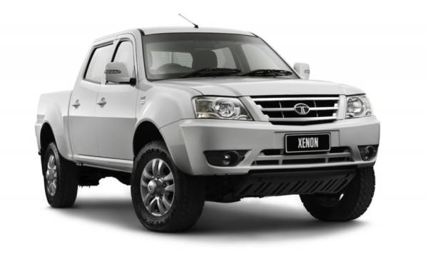 Tata Xenon Australia side front view image