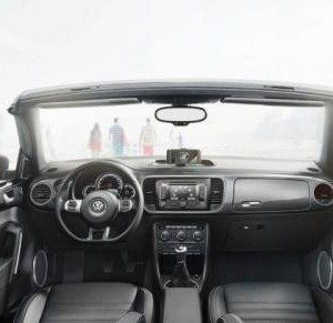 Volkswagen Beetle Premium Package Images
